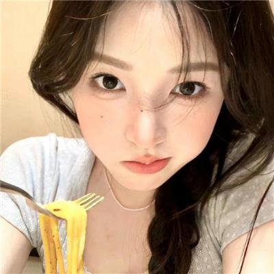 班花马甲藏不住了